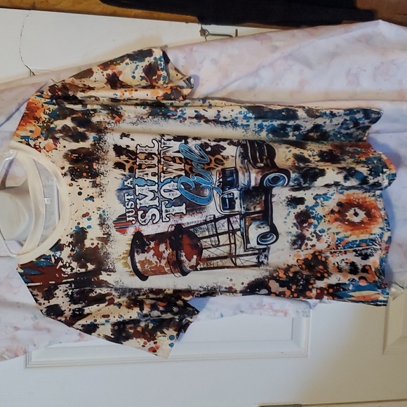 New just a small town girl sublimation shirt - Picture 3 of 4